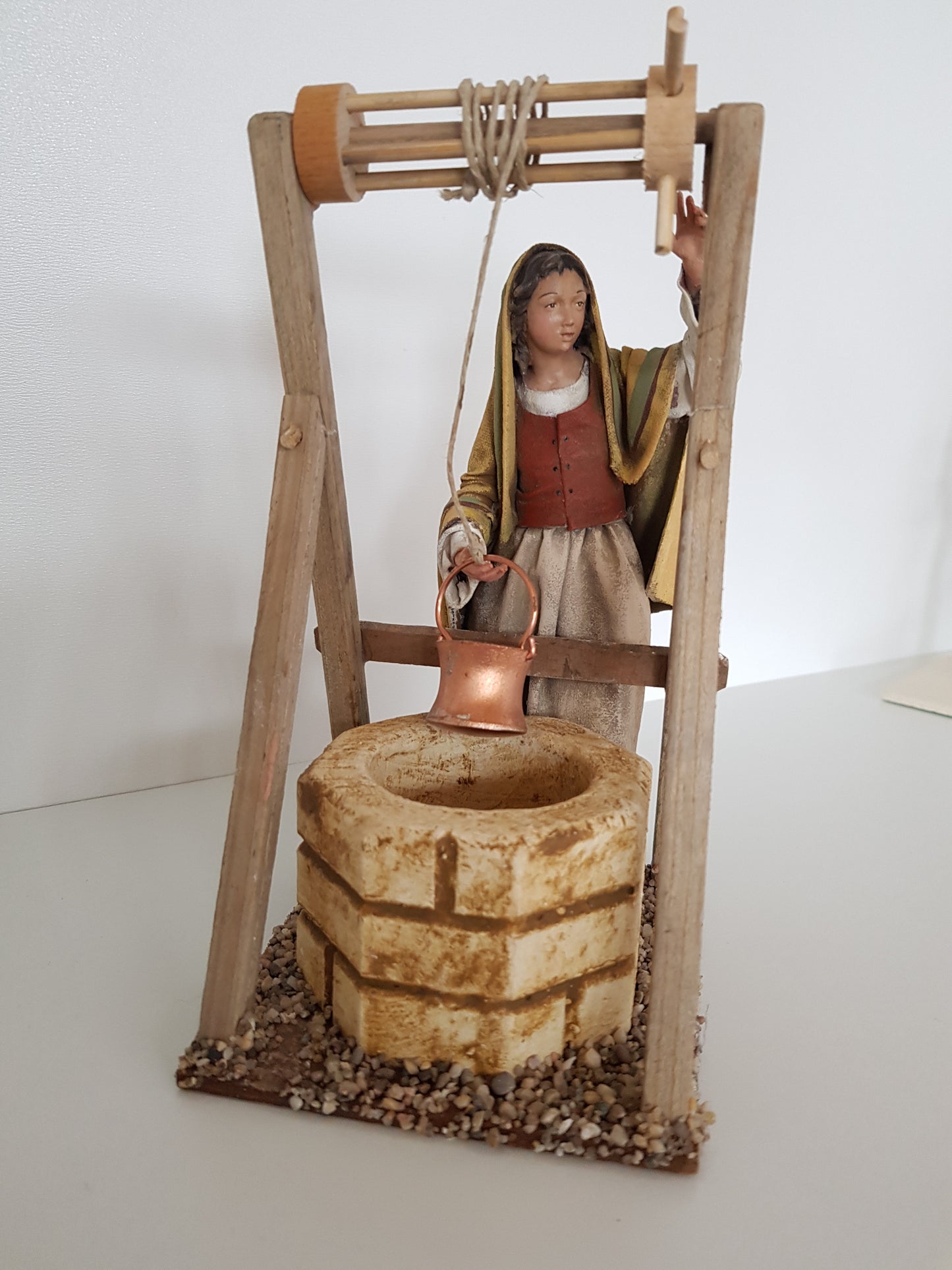 Wasserfrau am Brunnen Immanuel - EXKLUSIVFIGUR-