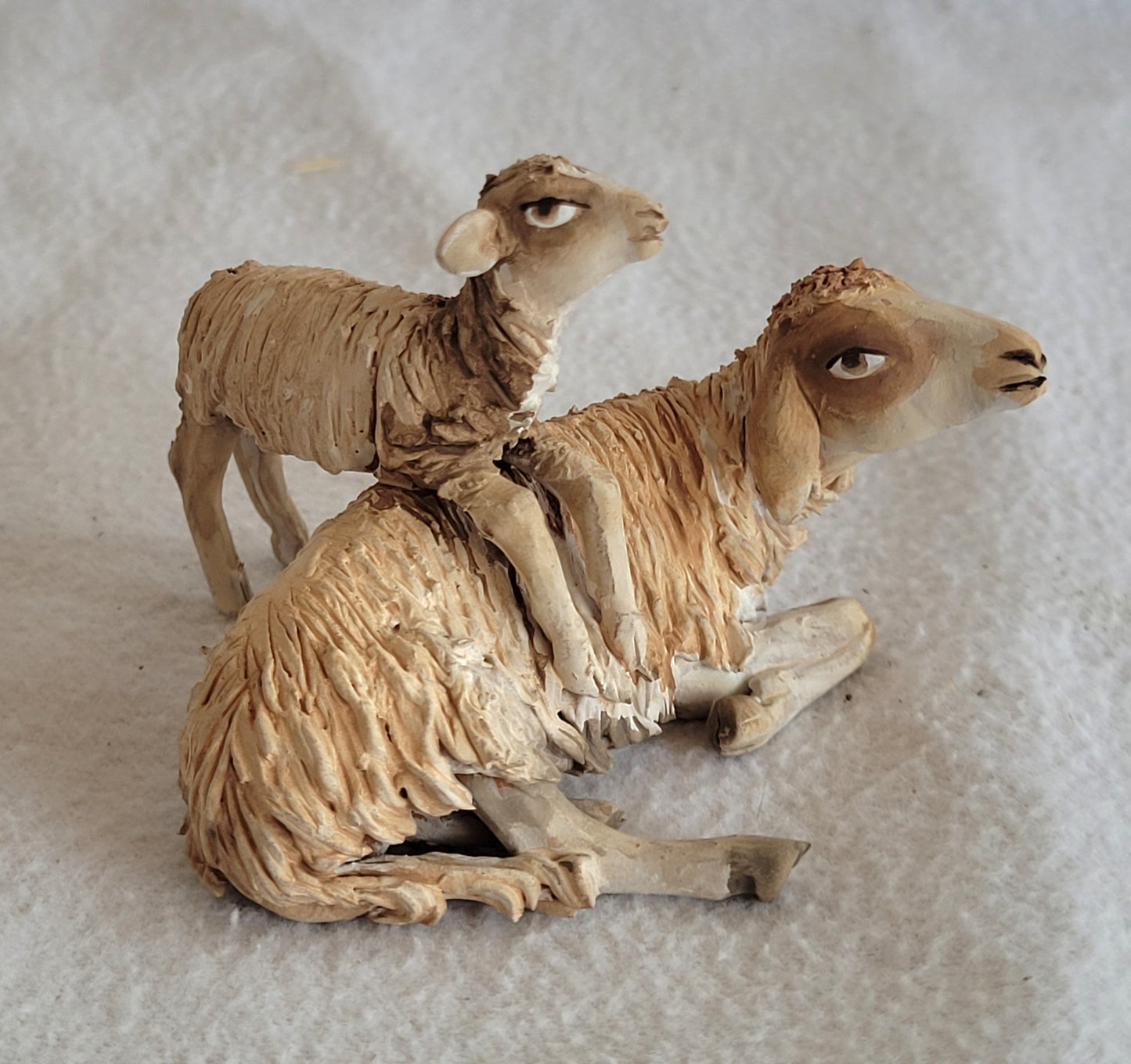 Schaf liegend mit Lamm 13 cm