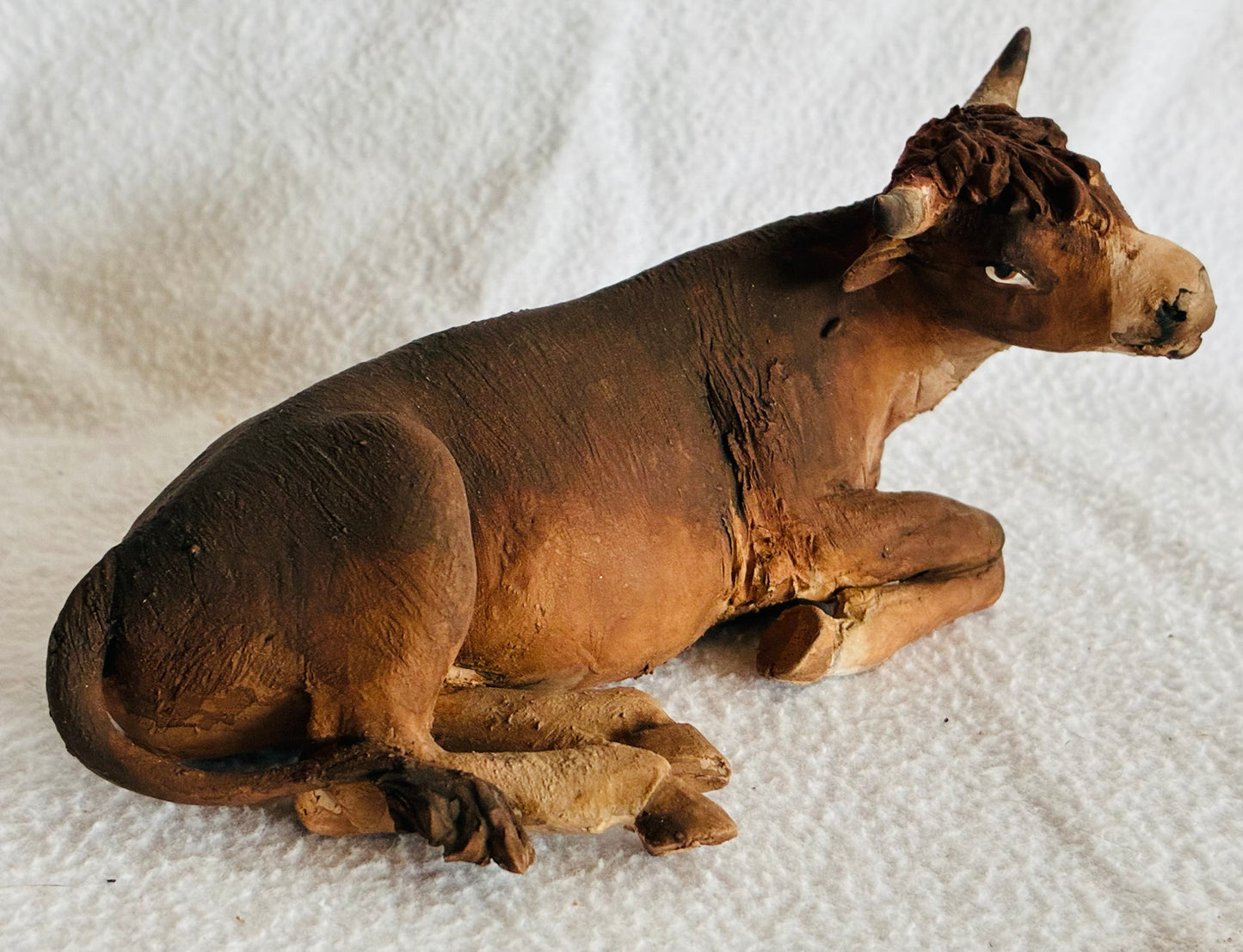 Ochs liegend, rechtsschauend 13 cm