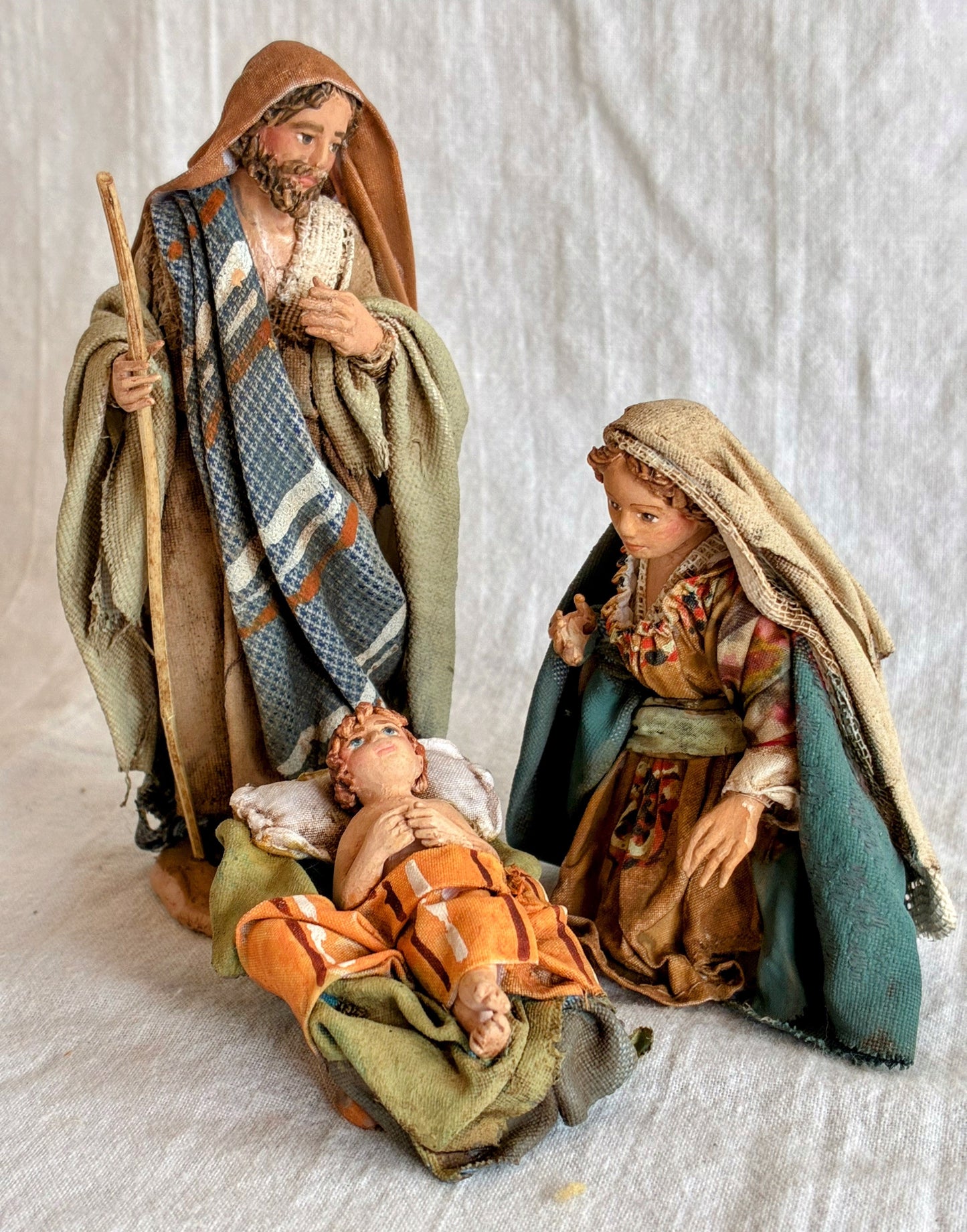 Hl. Familie 10 cm Particolare