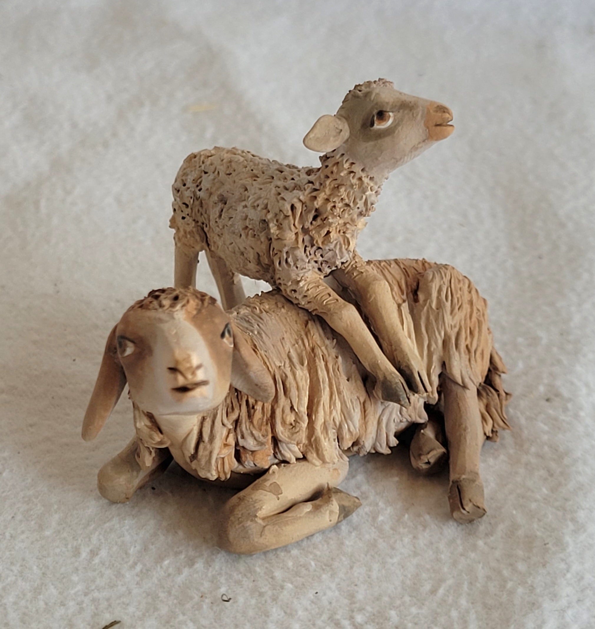 Schaf liegend mit Lamm 13 cm