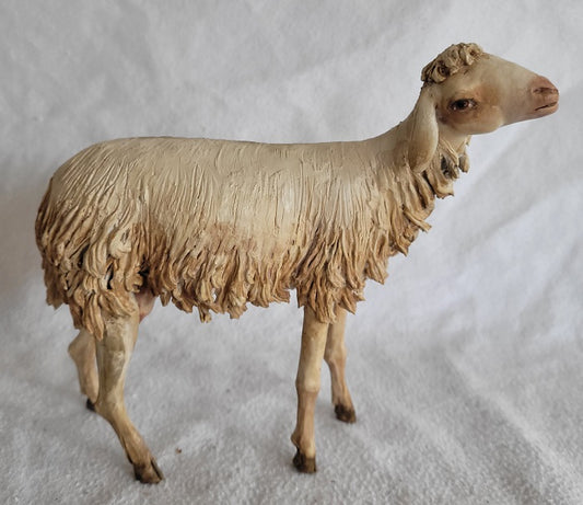 Schaf stehend/schauend 30 cm