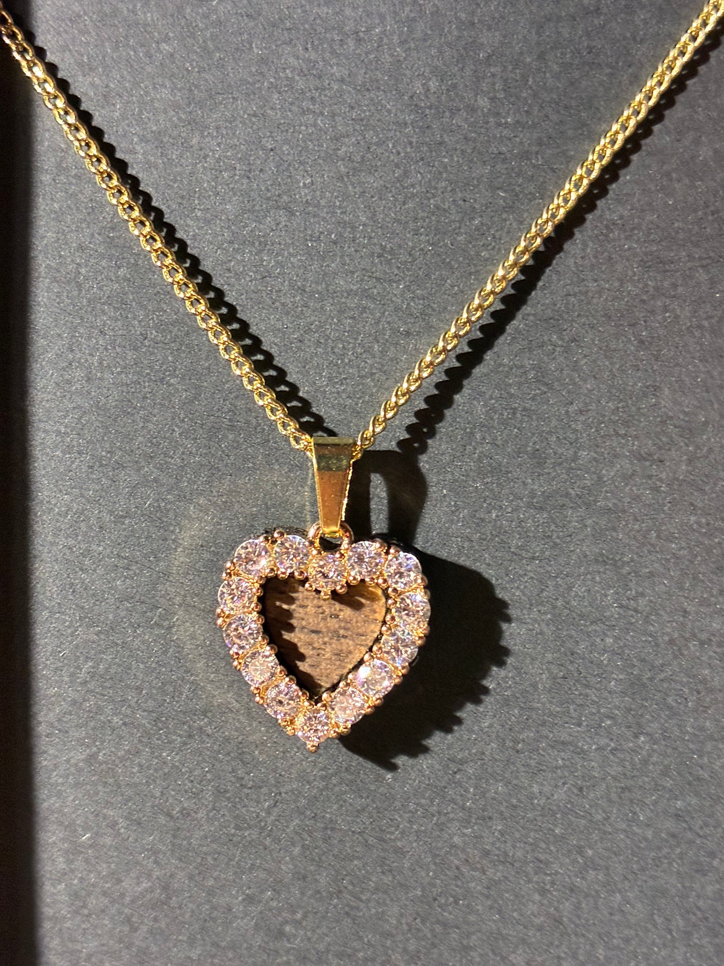 Walnuss Herzkranz Halskette