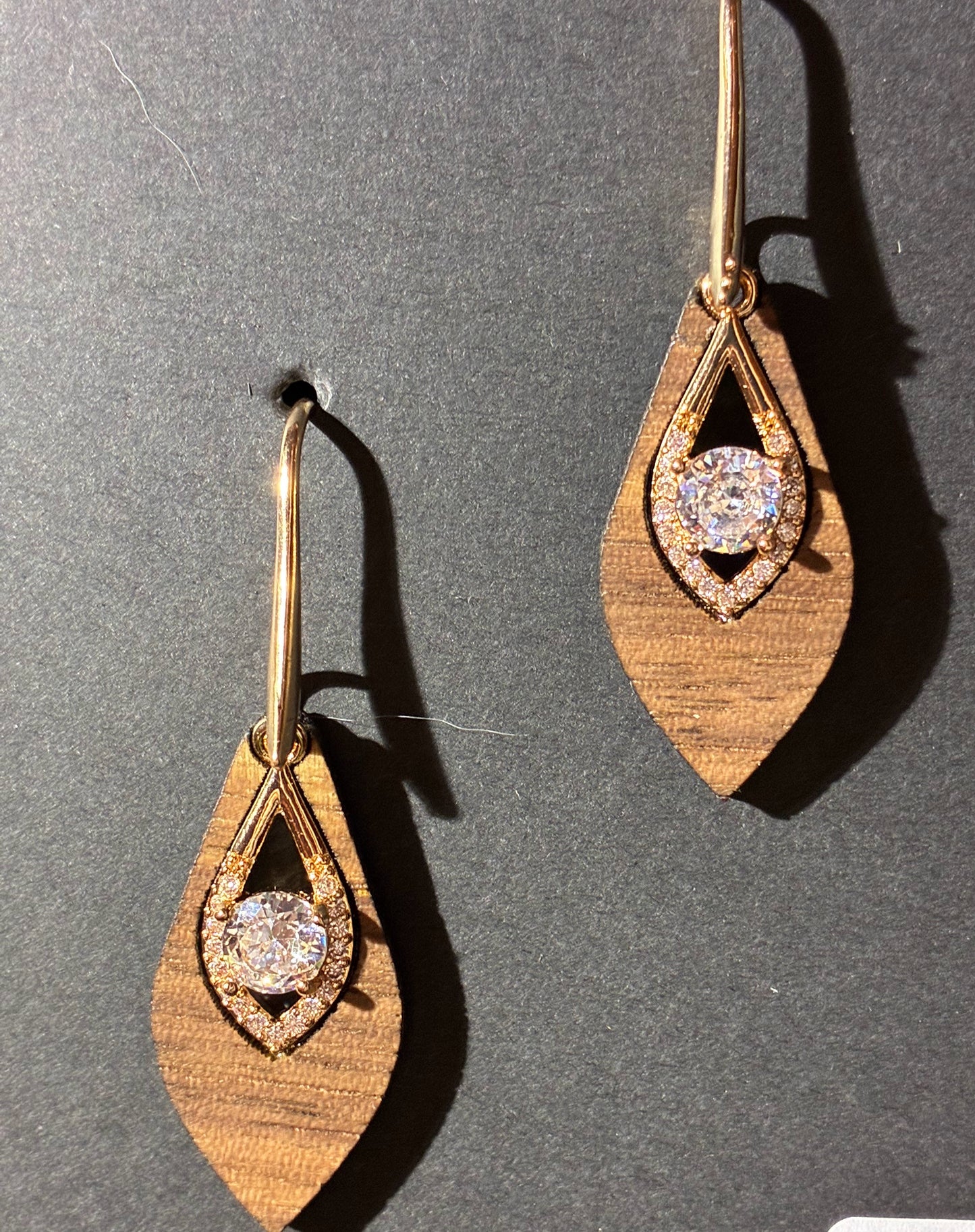 Walnuss Schmuckpfeil Ohrringe