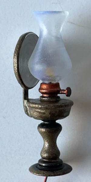 Öllampe LED mit Sockel und Reflektor
